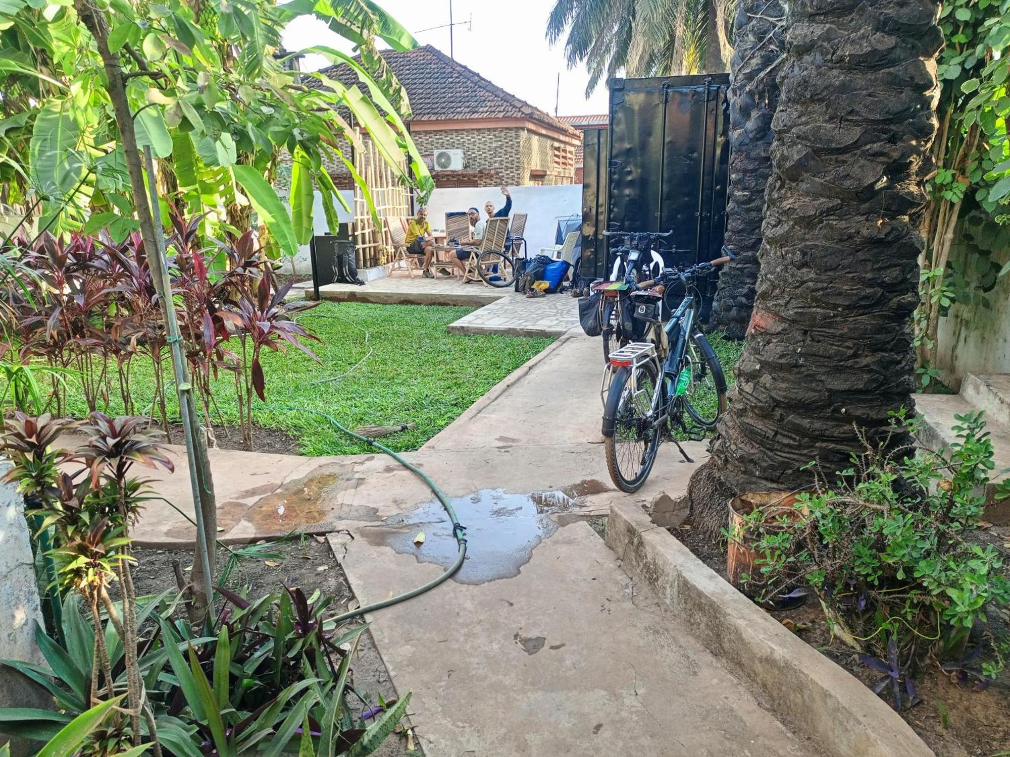 Casa Cacheu Homestay Guest House Bissau Exterior foto